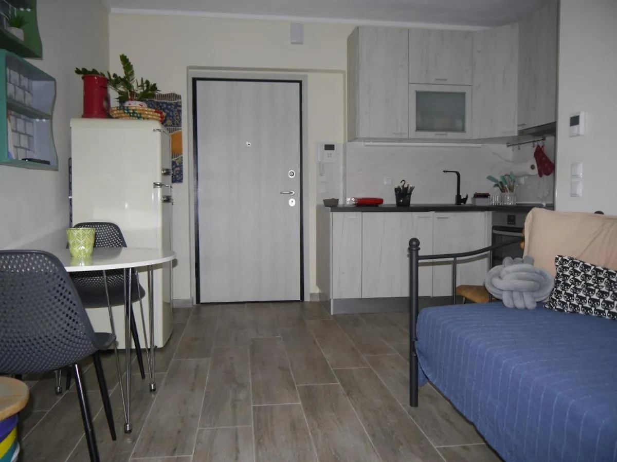 Apartment Cozy & Stylish Eastside Apt. Thessaloniki